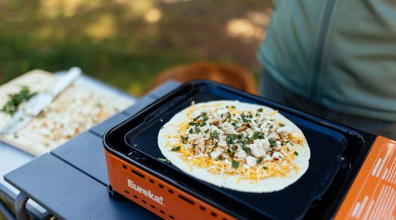 Camping Meals Made Easy: Delicious and Simple Recipes for Your Outdoor Adventures